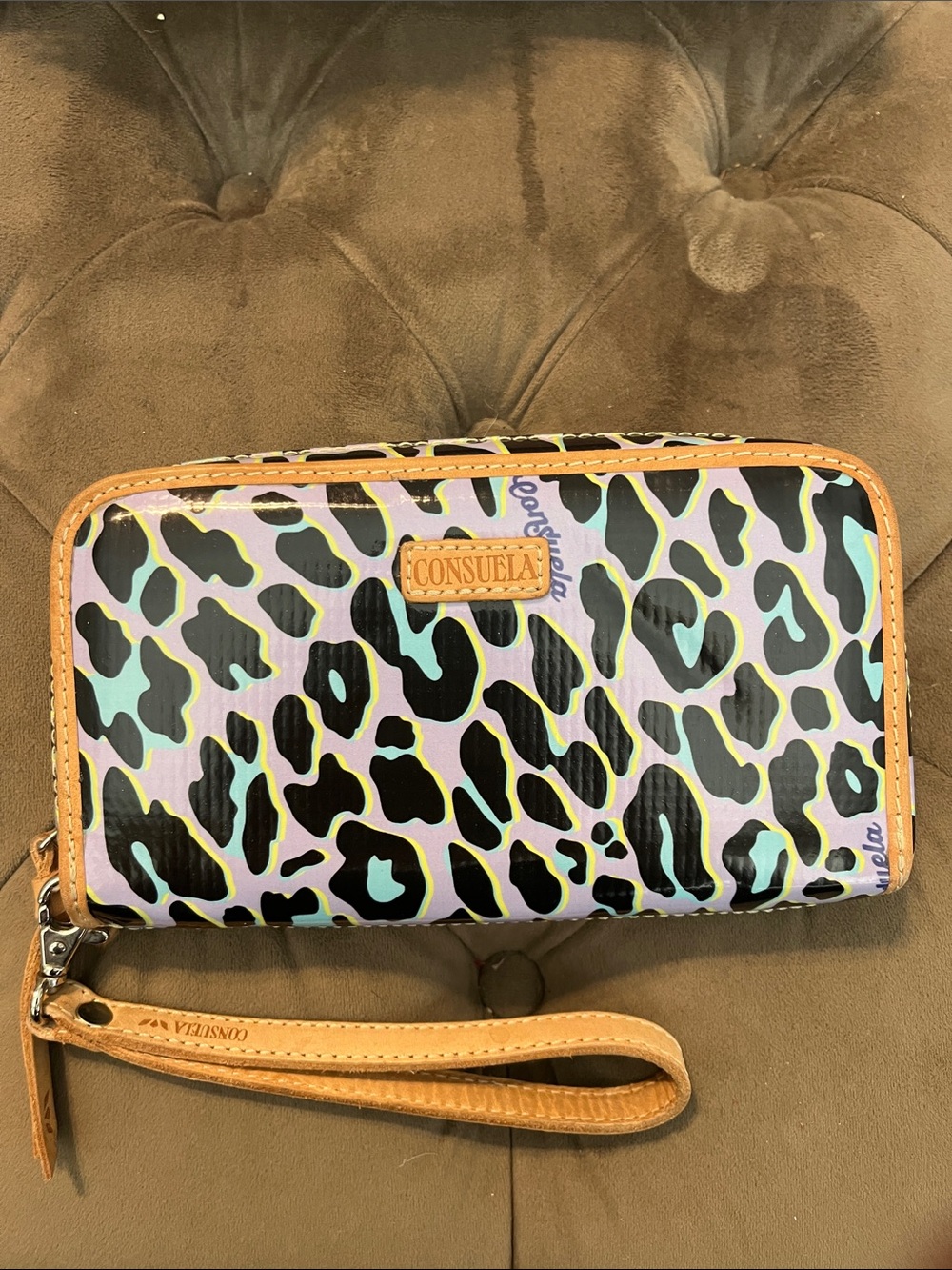 Consuela Wristlet Wallet - Dee Dee